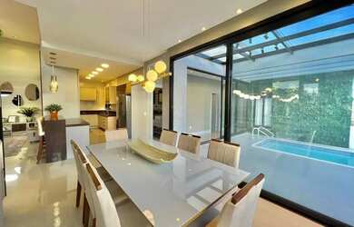 Imagem 12: Casa térrea mobiliada e decorada com piscina no Capão Ilhas Resort