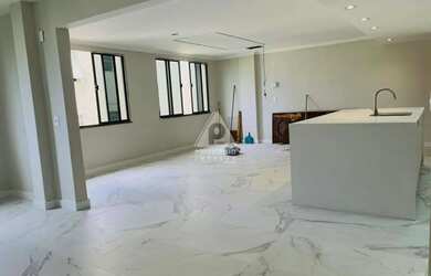 Imagem: O apartamento na cobertura possui 3 Dormitórios, 4 Banheiros