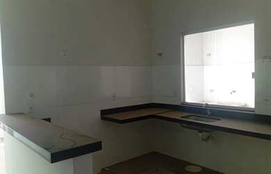 Imagem 6: Casa 3/4 sendo uma suíte,Em Lote 172 m².Próximo Aeroporto