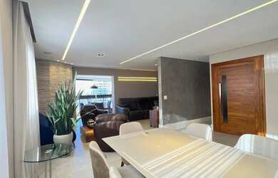 Imagem: O apartamento possui 3 Dormitórios, 4 Banheiros, 4 Vagas na