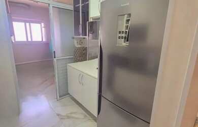 Imagem 6: Apartamento 3 dormitórios à venda, armários planejados, sala ampla com varanda, 2 banheiro