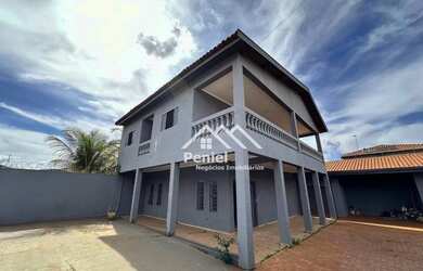 Imagem: O depósito possui 5 Vagas na garagem, 315m² de Área e está