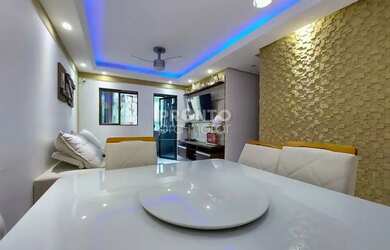 Imagem: O apartamento possui 3 Dormitórios, 1 Banheiro, 1 Vaga na garagem