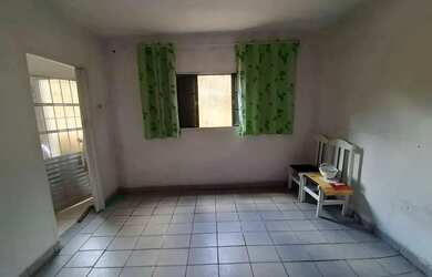 Imagem 4: Casa em Rua Angaiara - Jardim das Rosas Zona Leste - São Paulo/SP