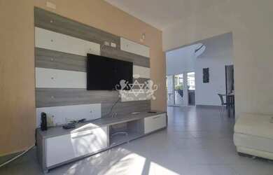 Imagem 15: Sobrado alto padrão, Praia das Palmeiras 2 minutos da praia