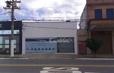 Imagem: O depósito possui 450m² de Área e está localizado em Casa