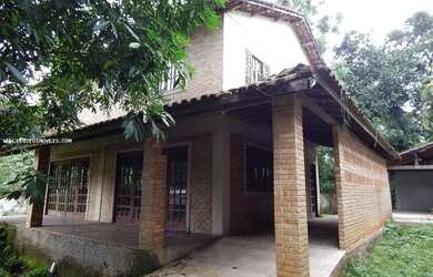 Imagem: Casa para Venda em Guapimirim, Iconha, 4 dormitórios, 1 suíte