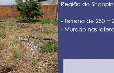 Imagem: O terreno possui 250m² de Área e está localizado em Barra