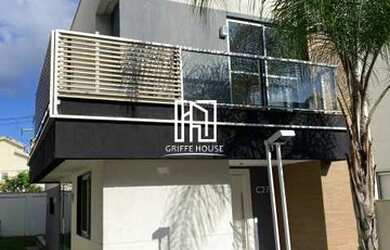 Imagem: A casa em condomínio possui 3 Dormitórios, 4 Banheiros, 3