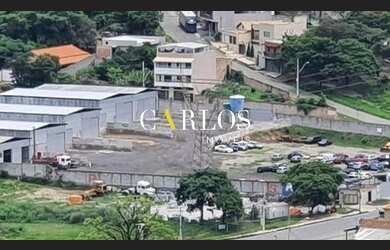 Imagem: O depósito possui 2040m² de Área e está localizado em Tropical