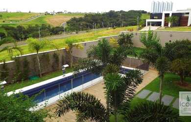 Imagem: A casa em condomínio possui 4 Dormitórios, 5 Banheiros, 5