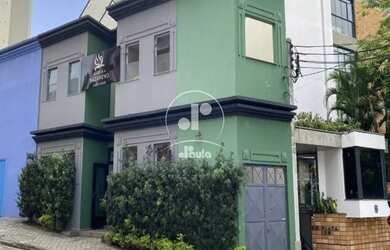 Imagem: O depósito possui 292m² de Área e está localizado em Vila