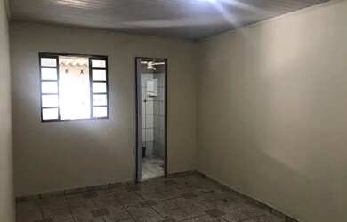 Imagem 7: Alugo casa de fundos QNM 09