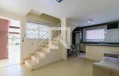 Imagem: A casa em condomínio possui 3 Dormitórios, 2 Banheiros, 2