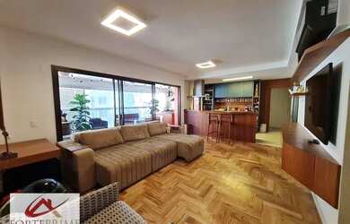 Imagem: O apartamento à venda possui 3 Dormitórios, 5 Banheiros, 3