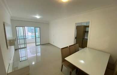 Imagem 3: Apartamento 2 dormitórios semi-mobiliado no centro de Balneário Camboriú