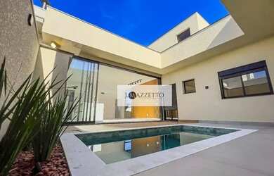 Imagem: A casa em condomínio possui 3 Dormitórios, 4 Banheiros, 4