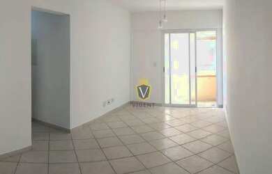 Imagem: O apartamento possui 2 Dormitórios, 2 Banheiros, 2 Vagas na