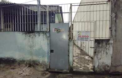 Imagem: A casa possui 1 Dormitório, 1 Banheiro, 50m² de Área e está