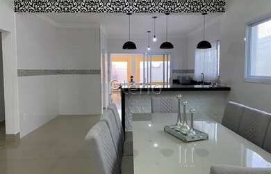 Imagem 7: Venda Casa com 230,00 metroQuadrado, 3 dormitório s , 2 vaga s . Swiss...