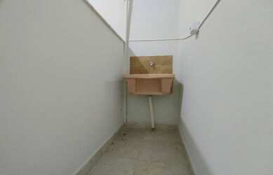 Imagem 8: Cód. 808 - Apartamento com 2 Quartos e 2 Banheiros, à venda no Centro,...