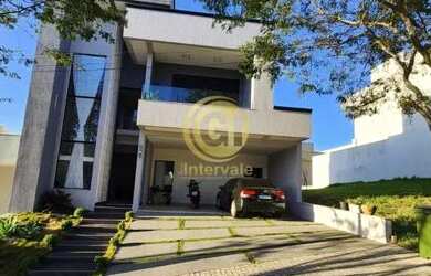 Imagem: A casa em condomínio possui 4 Dormitórios, 5 Banheiros, 4