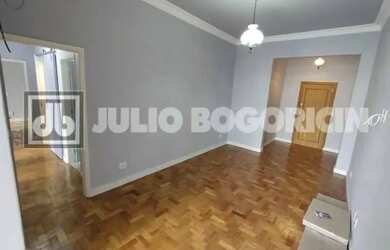 Imagem 2: Apartamento à venda em Copacabana - reformado - 3 Quartos - Vaga - Port. 24h