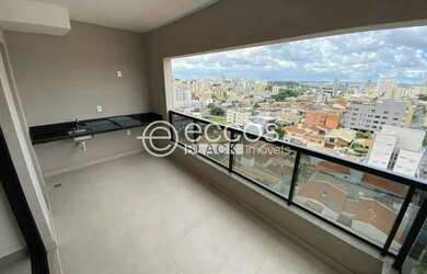 Imagem: O apartamento possui 3 Dormitórios, 1 Banheiro, 2 Vagas na