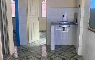 Imagem: A casa possui 2 Dormitórios, 1 Banheiro, 90m² de Área e