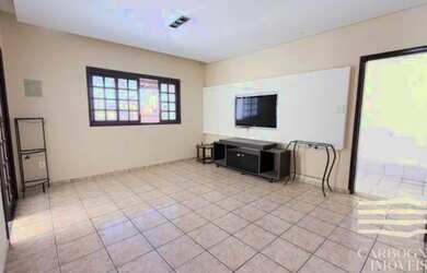 Imagem 8: Sobrado 234m² - 4 Dormitórios - Suíte - Closet - Área Gourmet - Borda...