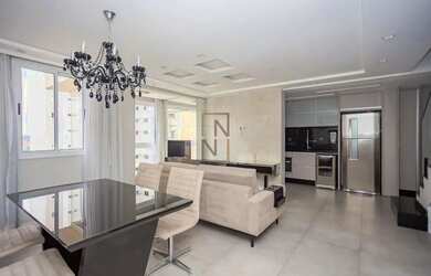 Imagem: O apartamento possui 3 Dormitórios, 3 Banheiros, 2 Vagas na