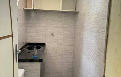 Imagem 8: Casa térrea com 4/4 sendo 3 destes suítes, Edicula com churrasqueira...