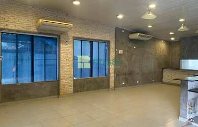 Imagem: O depósito possui 360m² de Área e está localizado em Jardim