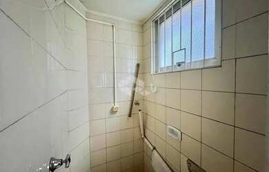 Imagem 11: Apartamento de 3 Dormitórios com Suíte à Venda no Centro - 370 mil reais