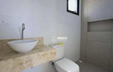 Imagem 11: Sobrado Triplex, frente de rua com 3 suítes para alugar por R$ 7.900/mês...