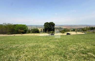 Imagem: O terreno possui 1.543m² de Área e está localizado em Loteamento