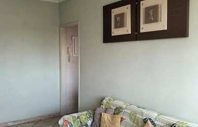 Imagem: O apartamento possui 1 Dormitório, 2 Banheiros, 1 Vaga na garagem