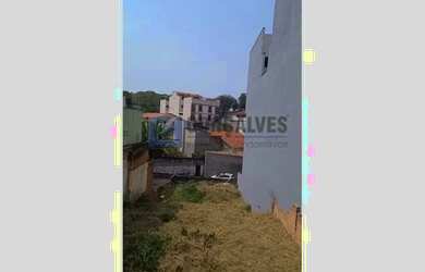 Imagem: O terreno possui 375m² de Área e está localizado em Vila