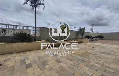 Imagem: O apartamento possui 2 Dormitórios, 1 Banheiro, 2 Vagas na