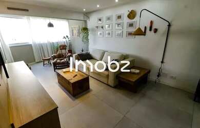 Imagem: O apartamento possui 3 Dormitórios, 2 Banheiros, 2 Vagas na