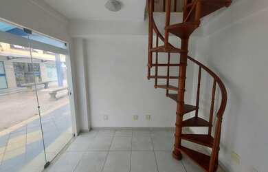 Imagem: O depósito possui 1 Vaga na garagem, 20m² de Área e está