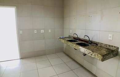 Imagem 8: Casa no condominio Belle Carmelle no Bairro Jose de Alencar com 3 suites