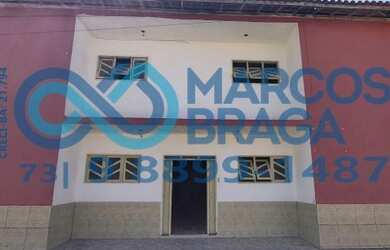 Imagem: O depósito possui 5 Vagas na garagem, 635m² de Área e está