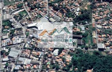 Imagem: O terreno possui 7.500m² de Área e está localizado em Flamengo