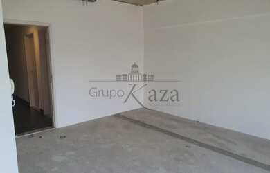 Imagem: O depósito possui 1 Vaga na garagem, 34m² de Área e está