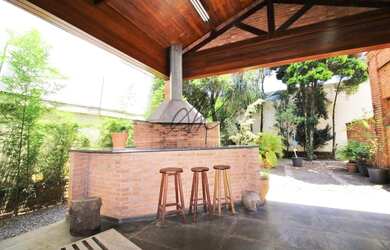 Imagem 3: CASA EM LOCALIZAÇÃO NOBRE NO JARDIM PAULISTANO COM 590M2, 08 VAGAS