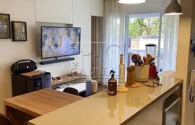 Imagem: O apartamento possui 1 Dormitório, 1 Banheiro, 1 Vaga na garagem