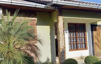 Imagem 7: Casa. Piscina, 368m² de Área, 4 Vagas na garageme3 Dormitórios