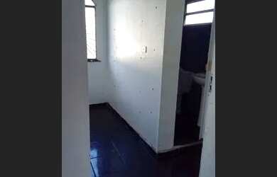 Imagem: A casa possui 2 Dormitórios, 2 Banheiros, 35m² de Área e