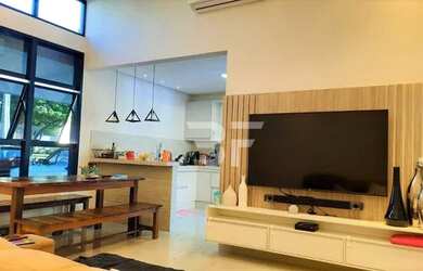 Imagem: A casa em condomínio possui 3 Dormitórios, 3 Banheiros, 4